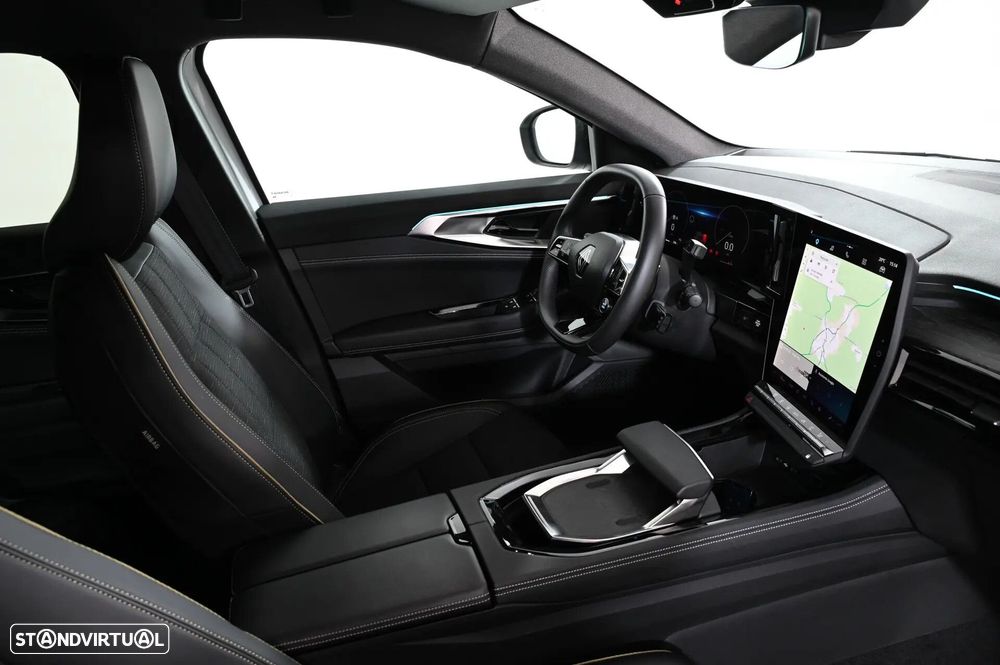 Renault Austral 1.3 Mild Hybrid Iconic Auto - 24