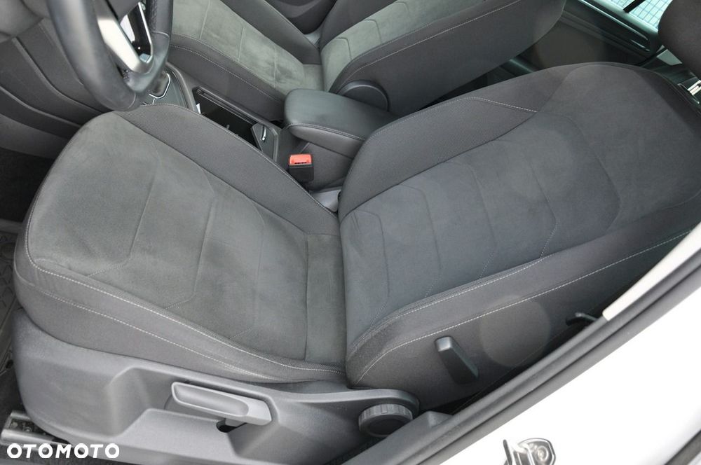 Volkswagen Tiguan 2.0 TDI SCR Elegance DSG - 12