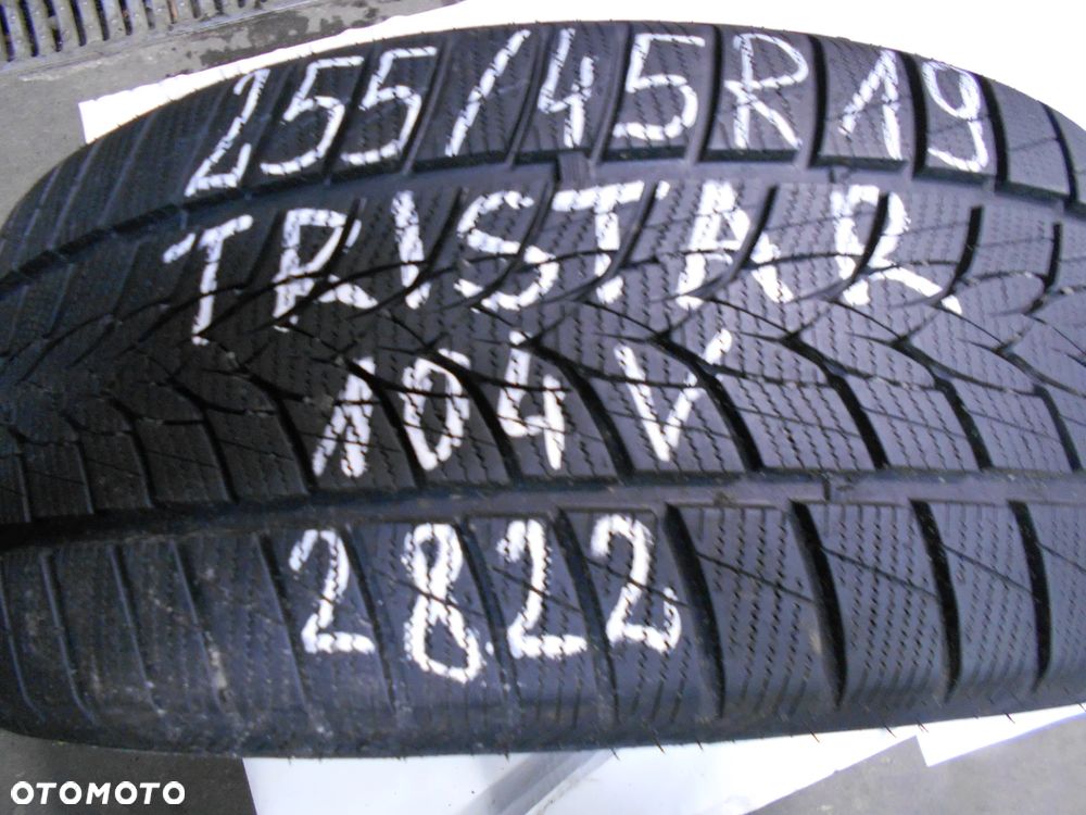 OPONA POJEDYNKA 255/45R19 TRISTAR SNOWPOWER UHP DOT 2822 8MM - 1