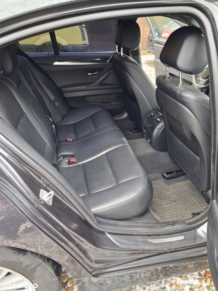 BMW Seria 5 518d Modern Line - 15