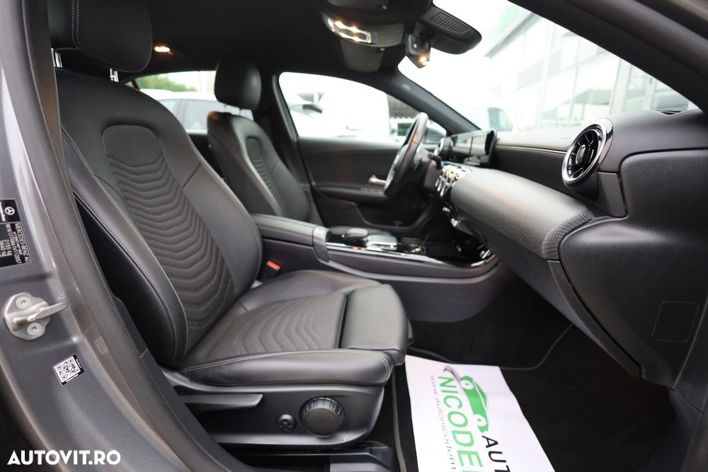 Mercedes-Benz A - 11