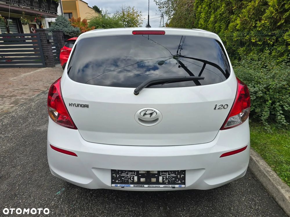 Hyundai i20 1.2 Fifa World Cup Edition - 10