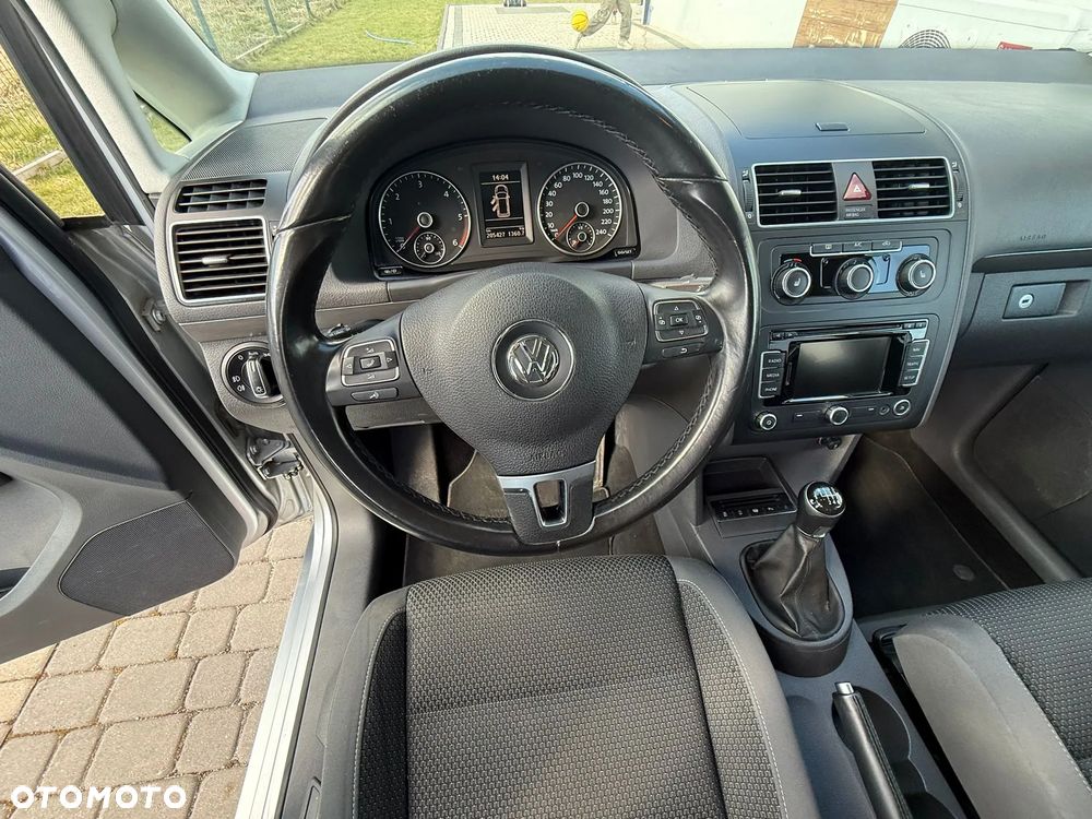 Volkswagen Touran 1.6 TDI DPF BlueMot Comfortline - 9