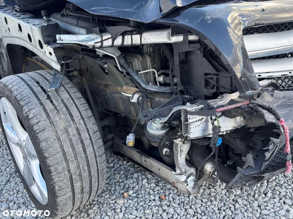 Mercedes-Benz Klasa B 180 BlueEFFICIENCY Edition - 18
