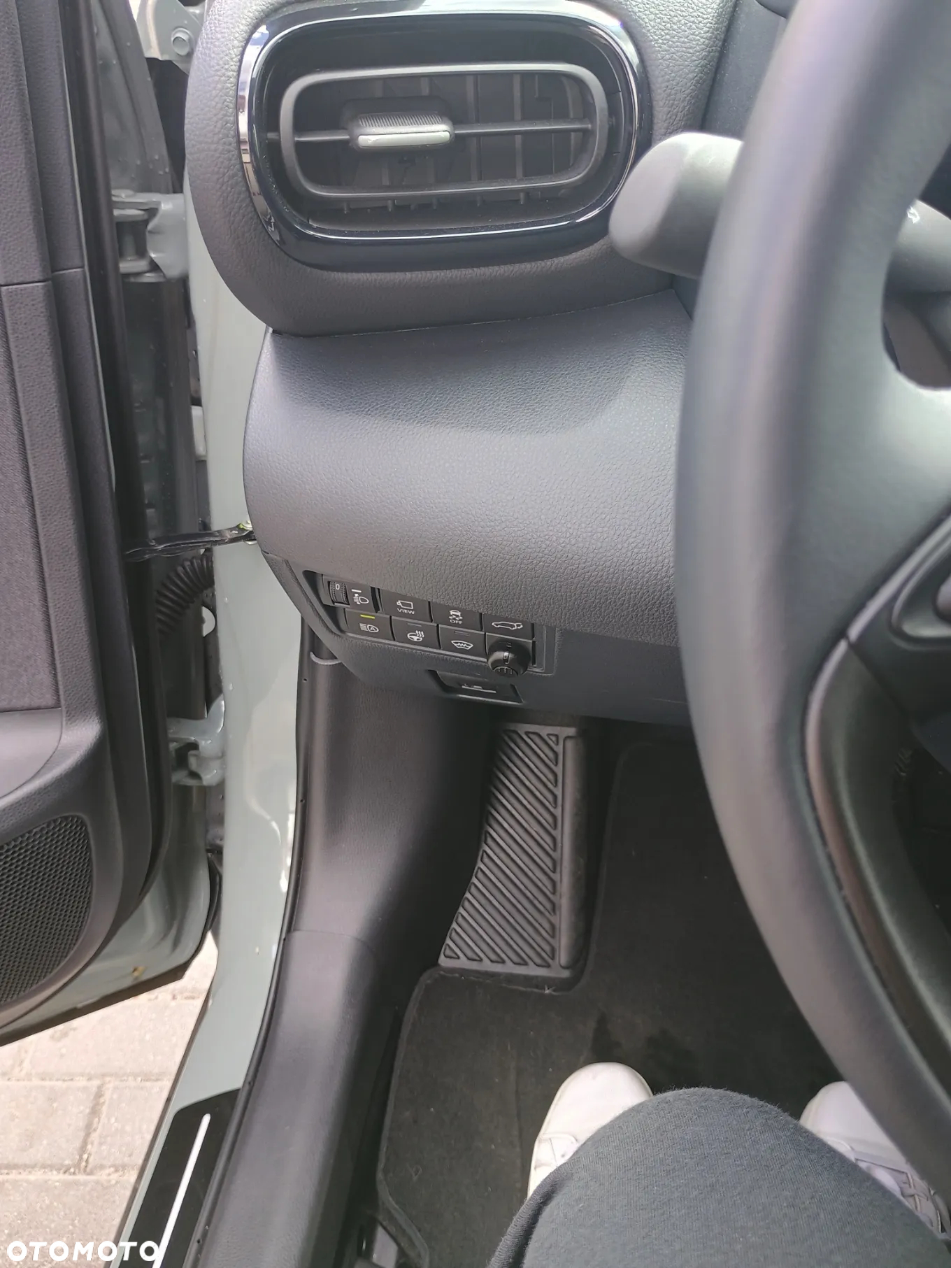Toyota Yaris Cross Hybrid 1.5 Premiere Edition - 5