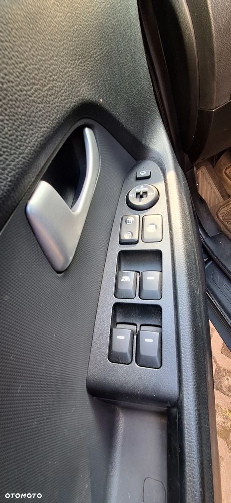 Kia Sportage 2.0 L 2WD - 10