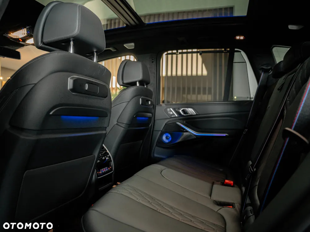 BMW X5 M M60i xDrive - 20