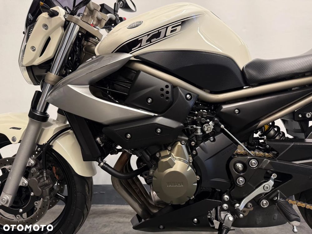 Yamaha XJ - 19