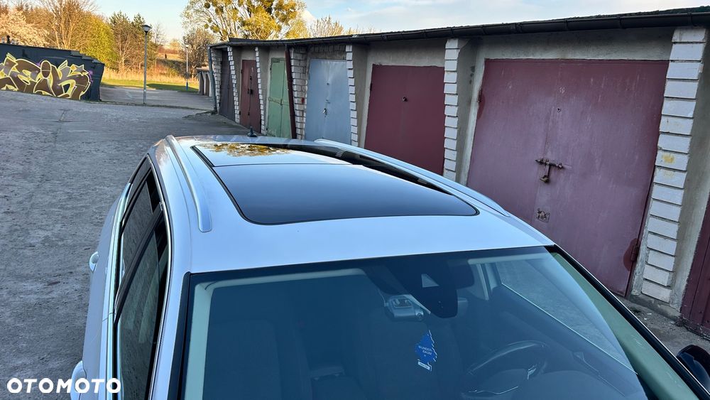 Volkswagen Passat 2.0 TDI (BlueMotion Technology) Highline - 8