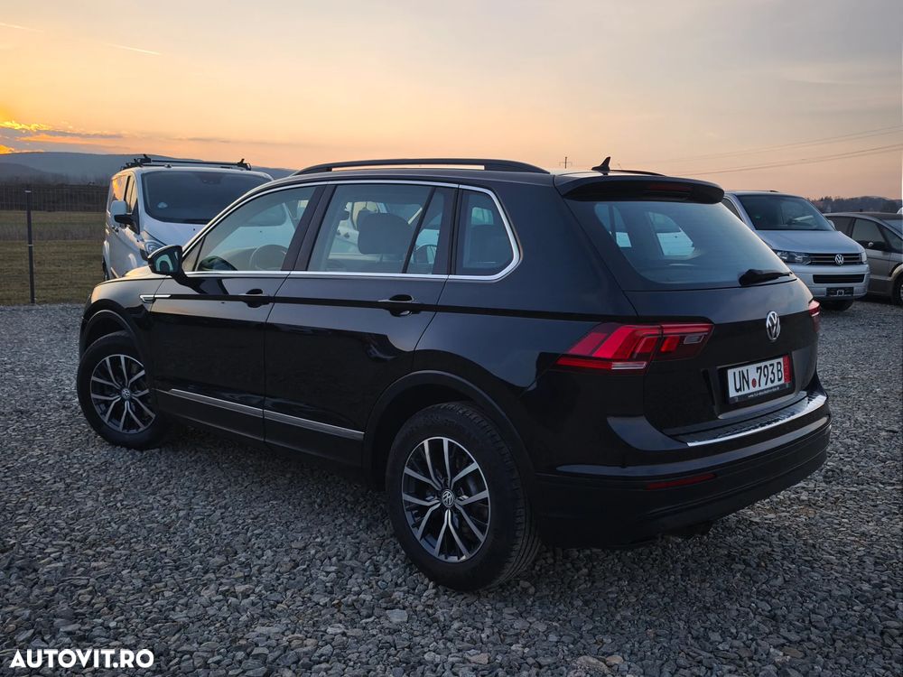 Volkswagen Tiguan 2.0 TDI SCR 4MOTION (BlueMotion Techn.) DSG Comfortline - 10