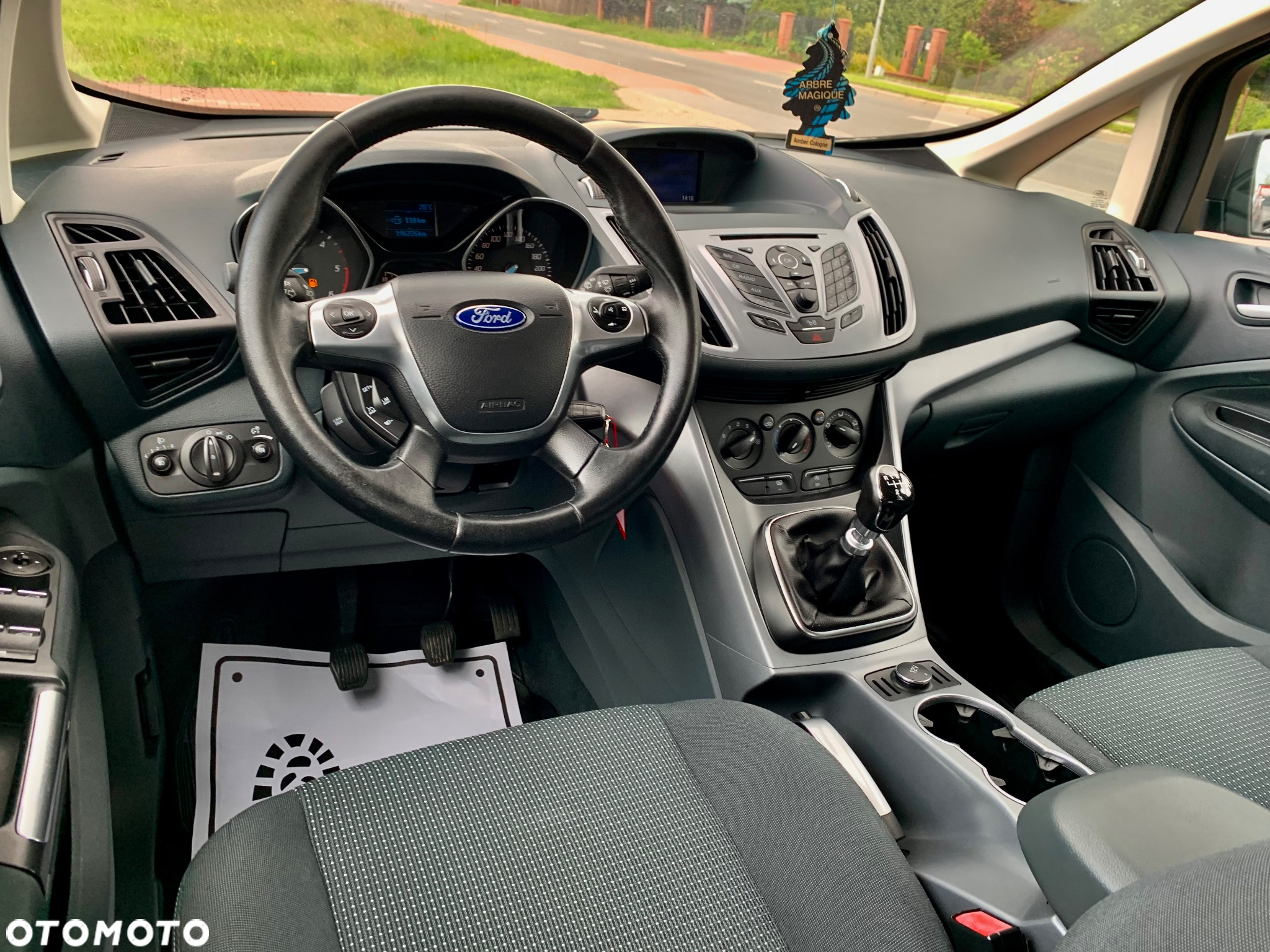 Ford Grand C-MAX - 21