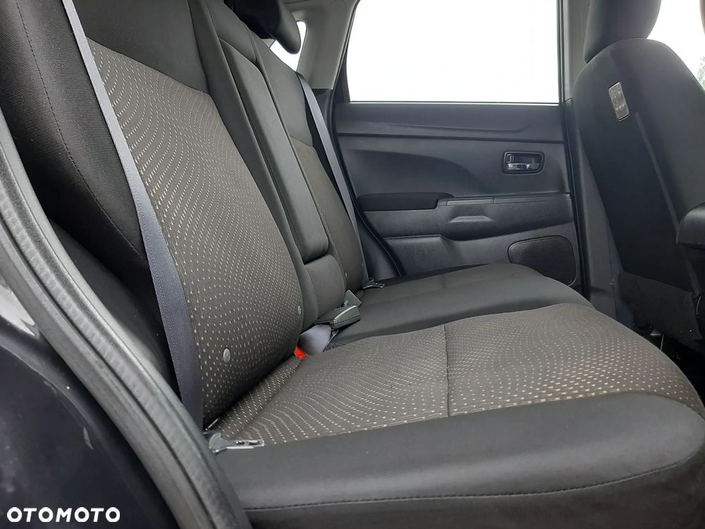 Mitsubishi ASX 1.8 DI-D 2WD Intro Edition - 26