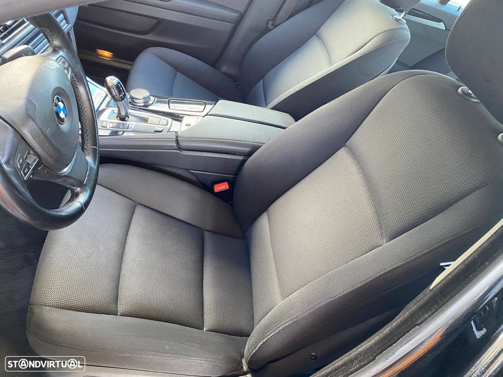 BMW 520 d Auto - 8