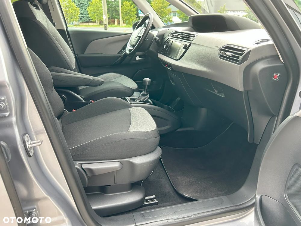 Citroën C4 Picasso - 28