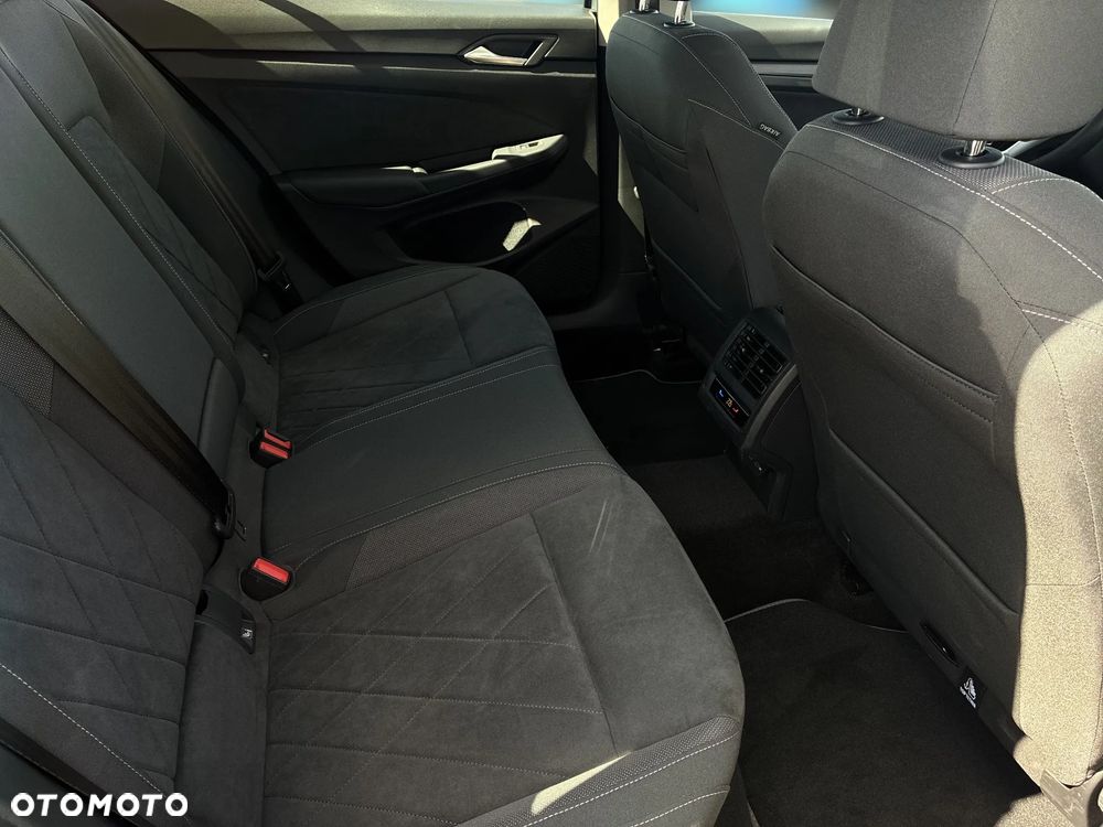 Volkswagen Golf Variant - 14
