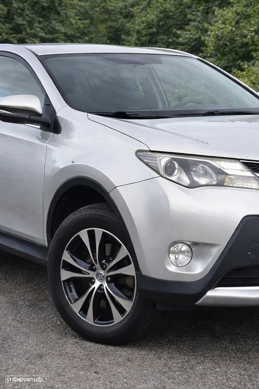 Toyota RAV4 2.0 D-4D Adventure - 6