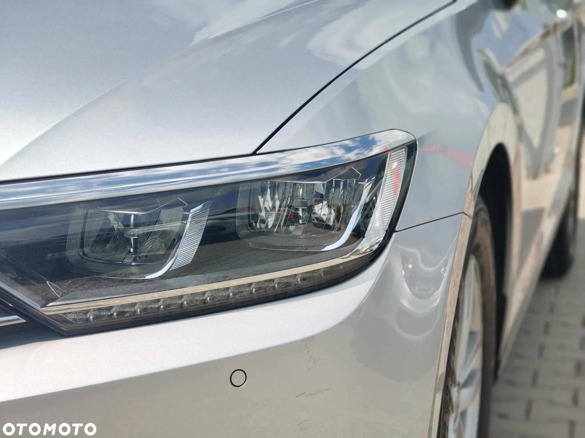 Volkswagen Passat - 6