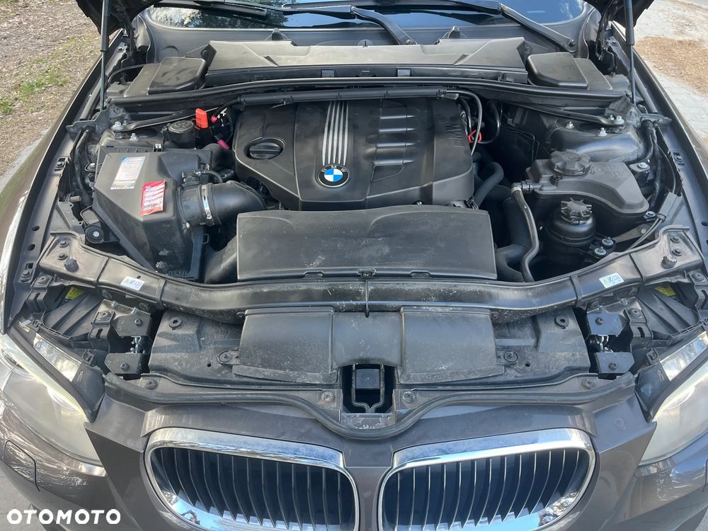 BMW Seria 3 320d - 28