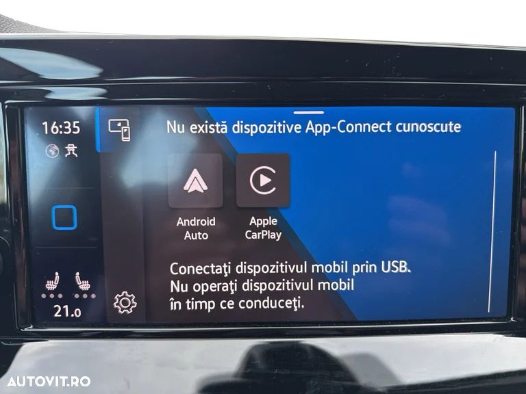 Volkswagen Golf 1.0 eTSI DSG MHEV Life - 17