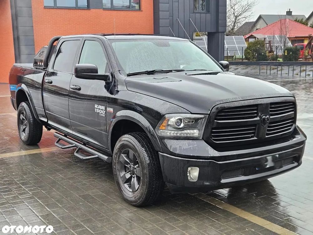 Dodge RAM 1500 5.7 4x4 - 5