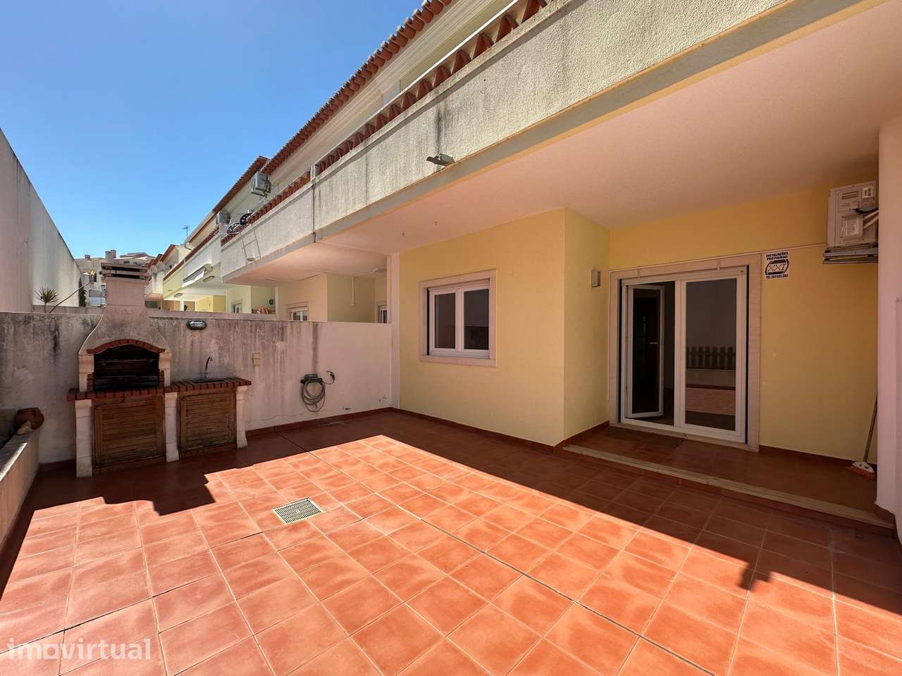 Moradia T3 com logradouro e garagem - Grande imagem: 2/41