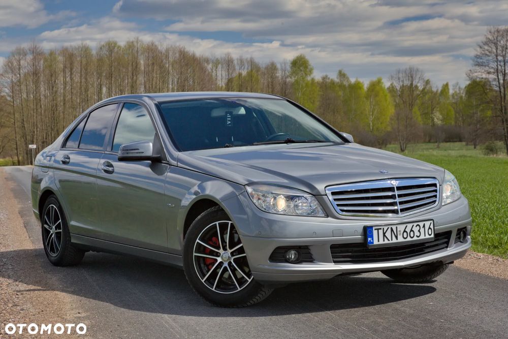 Mercedes-Benz Klasa C 180 CGI Automatik BlueEFFICIENCY - 1