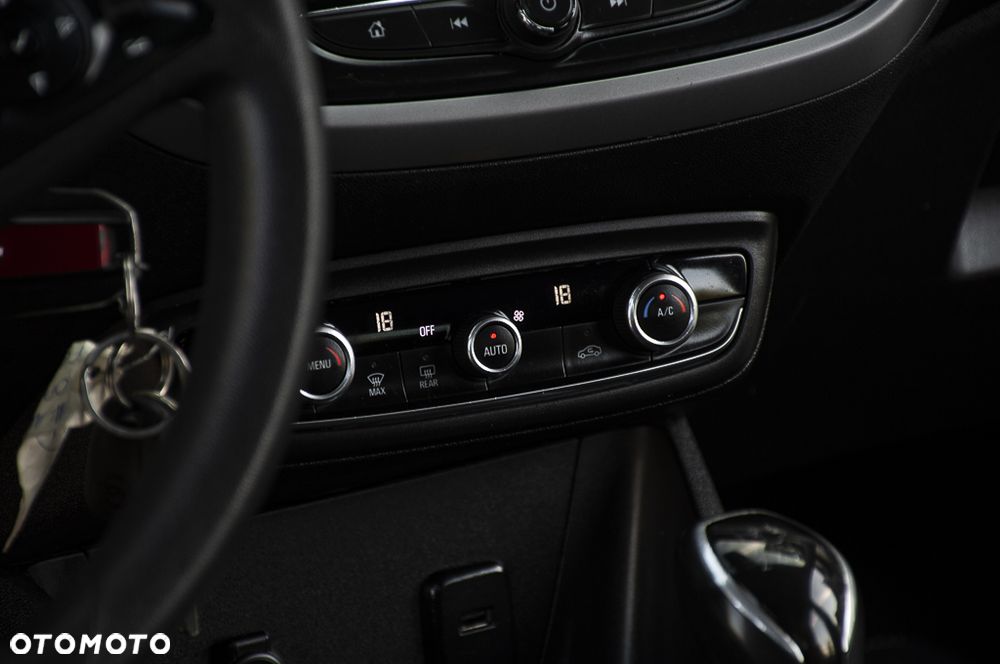 Opel Crossland X - 30