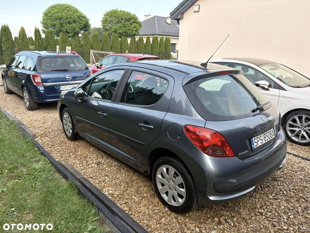 Peugeot 207 1.4 Trendy - 3