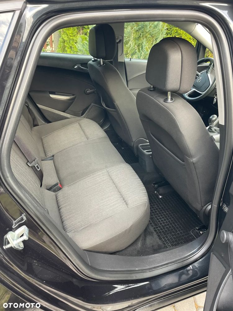 Opel Astra 1.4 T Enjoy - 12