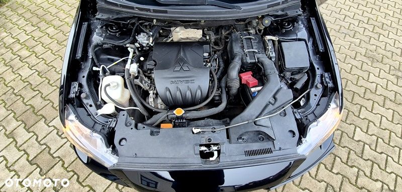 Mitsubishi Lancer 1.6 Intense - 35