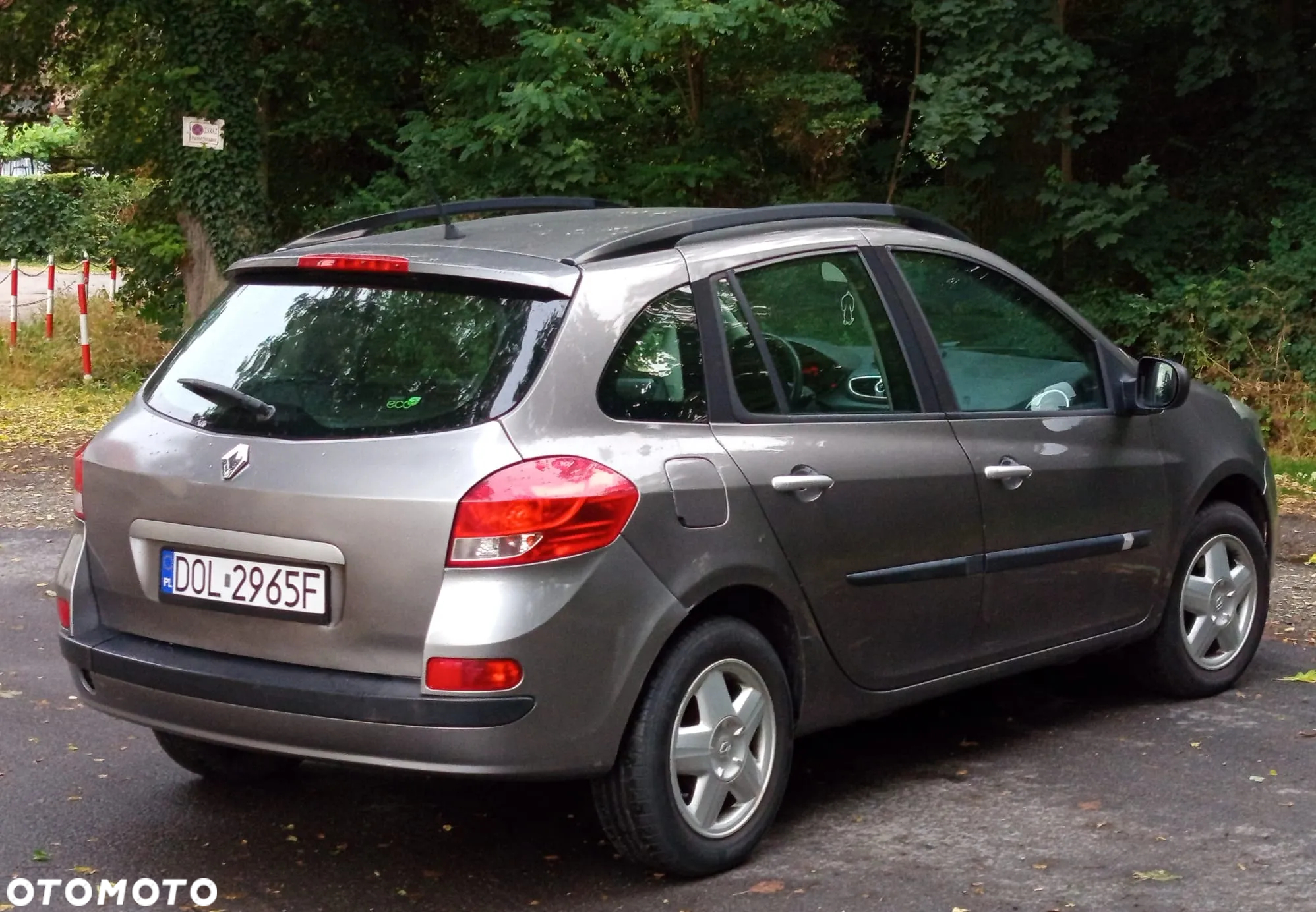 Renault Clio 1.2 16V 75 Grandtour Expression - 3
