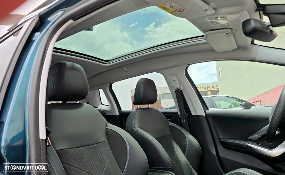 Peugeot 2008 PureTech 110 Stop&Start EAT6 Crossway - 25