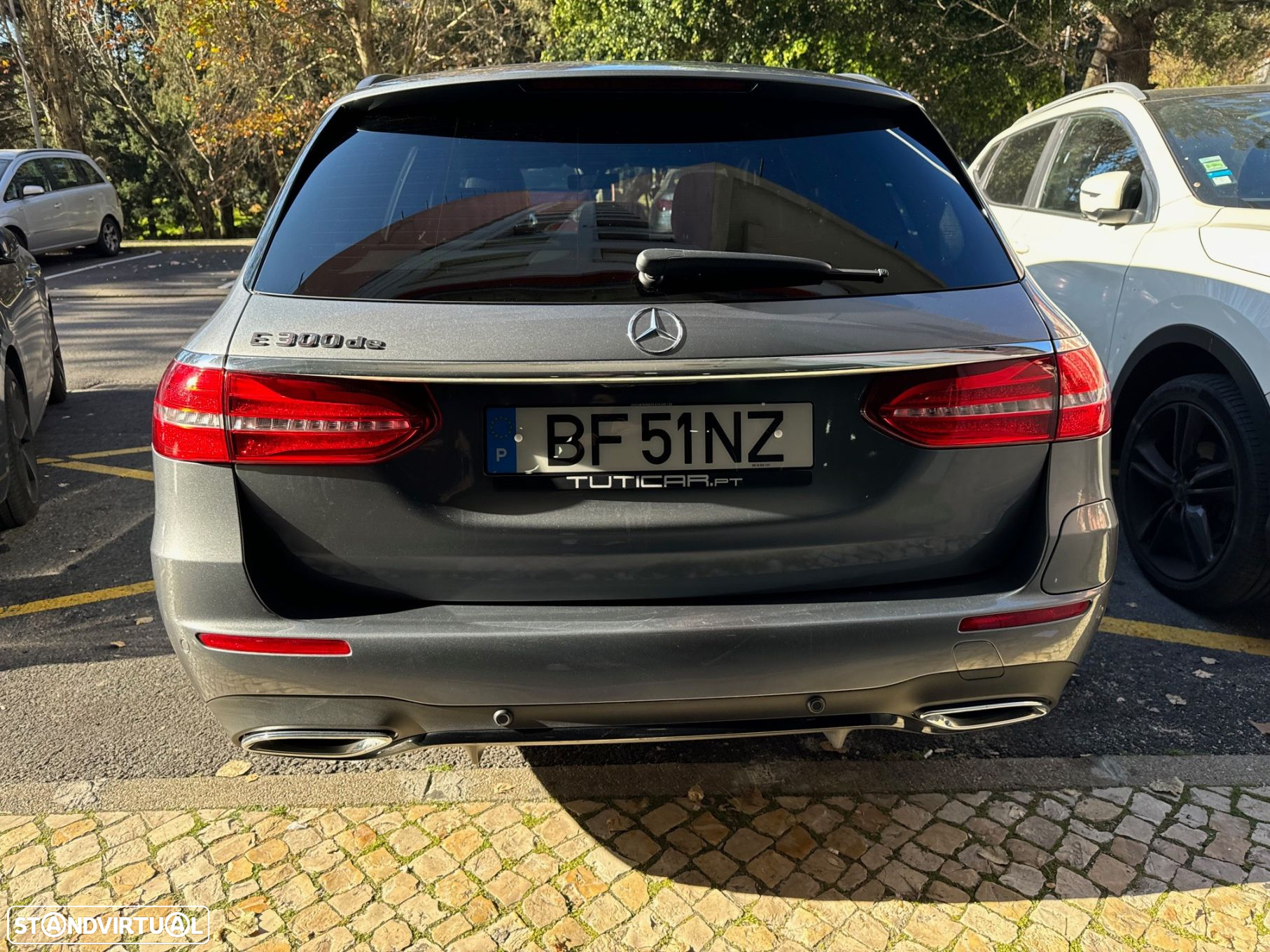 Mercedes-Benz E 300 - 6