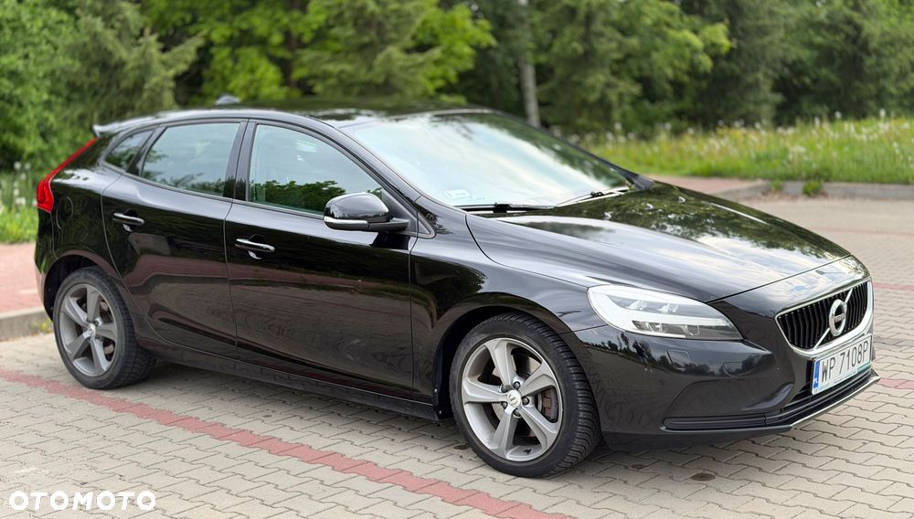 Volvo V40 D3 Drive-E SCR Momentum - 8