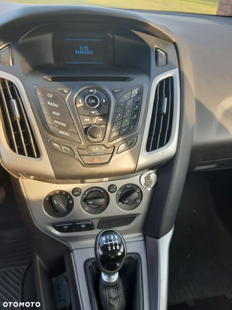 Ford Focus 1.6 TDCi Ambiente - 9