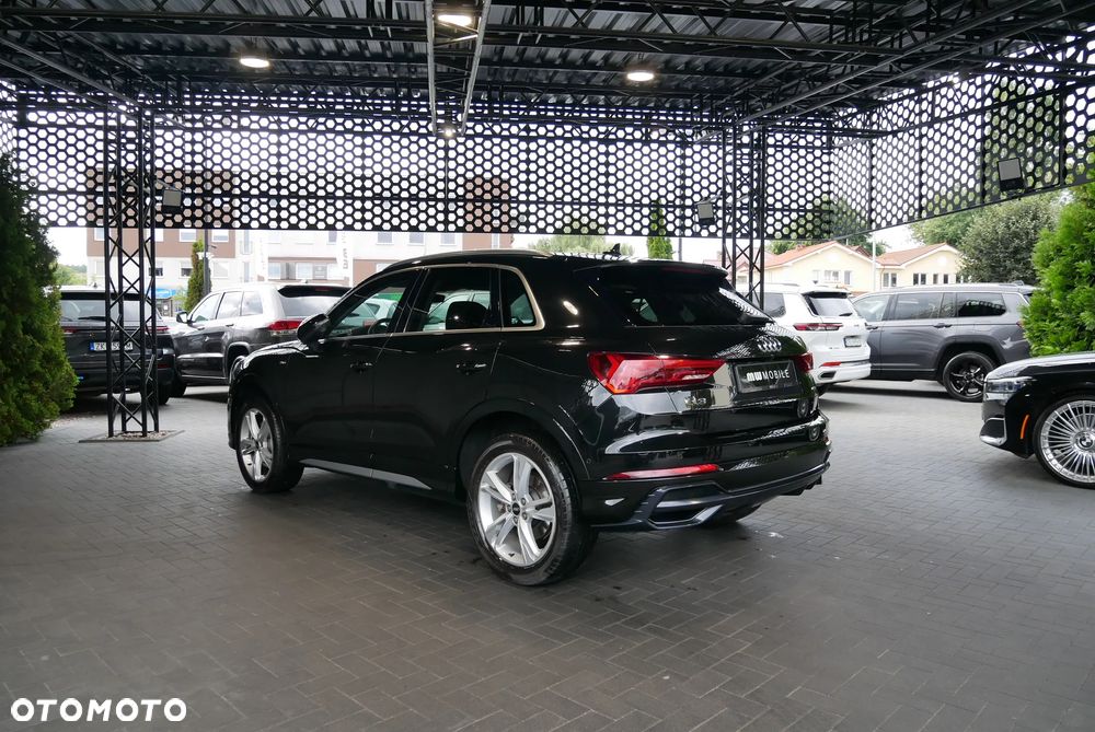 Audi Q3 45 TFSI Quattro S Line S tronic - 4