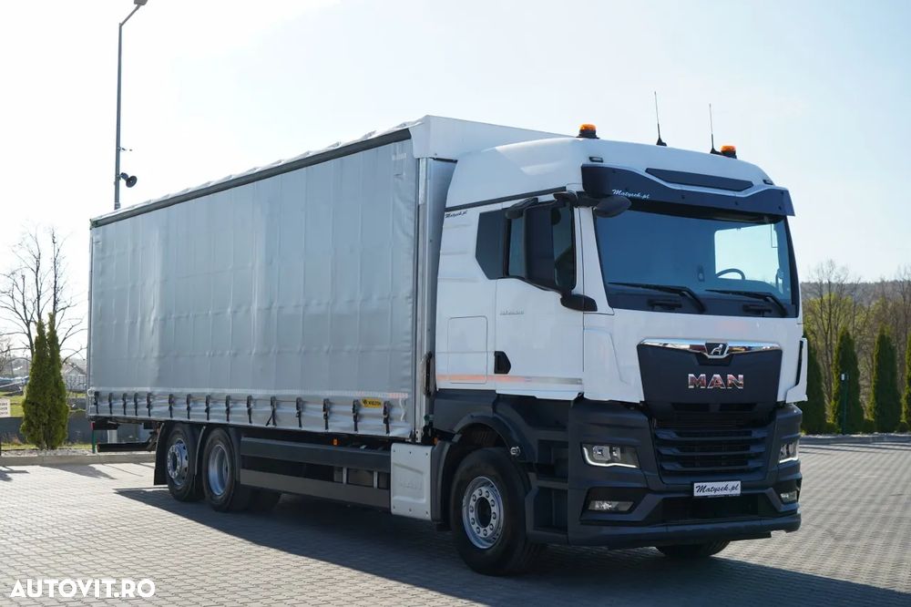 MAN TGX 26.520 / 6x2 / 9.3 M CORTINĂ / ACOPERIȘ RIDICABIL / AXĂ RIDICABILĂ / DIRECȚIE / NOU - 1