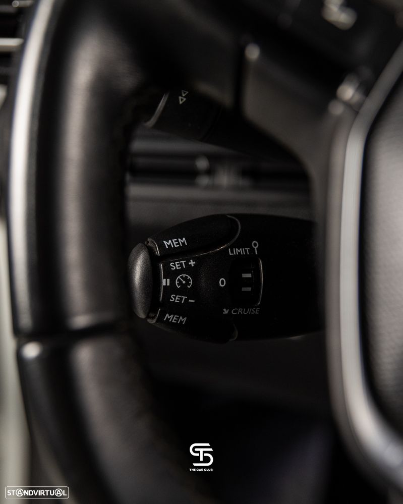 Peugeot 3008 1.2 PureTech Allure - 19