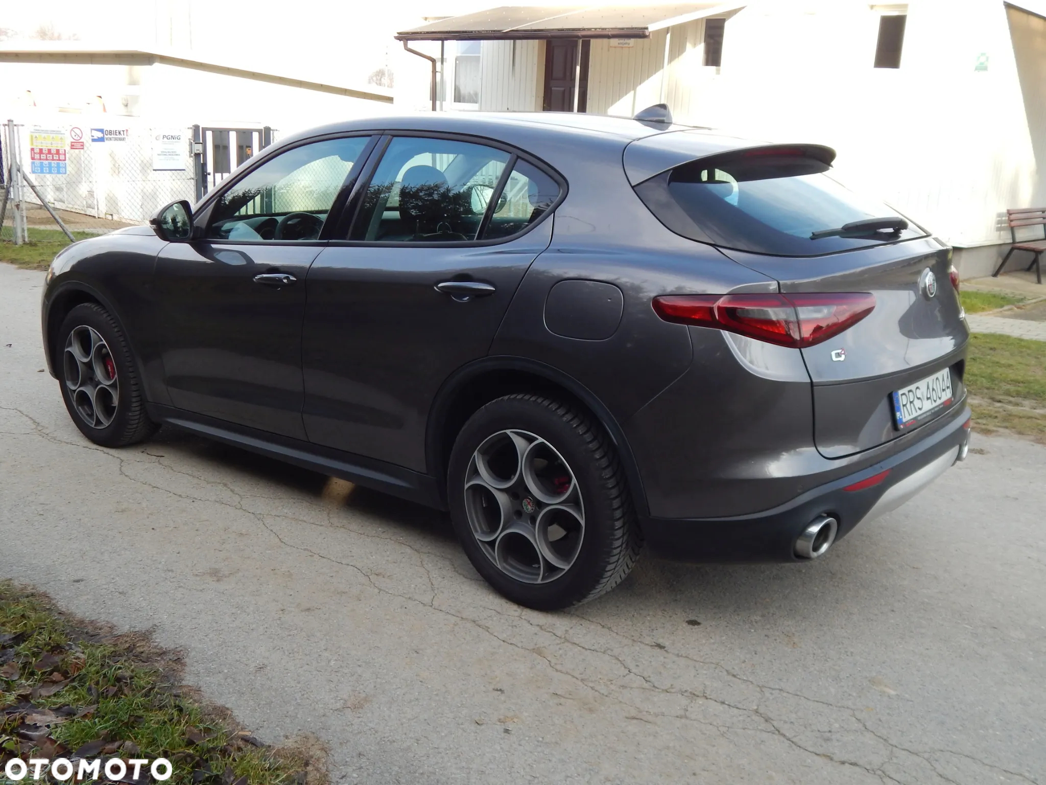 Alfa Romeo Stelvio 2.2 JTDM Q4 - 12