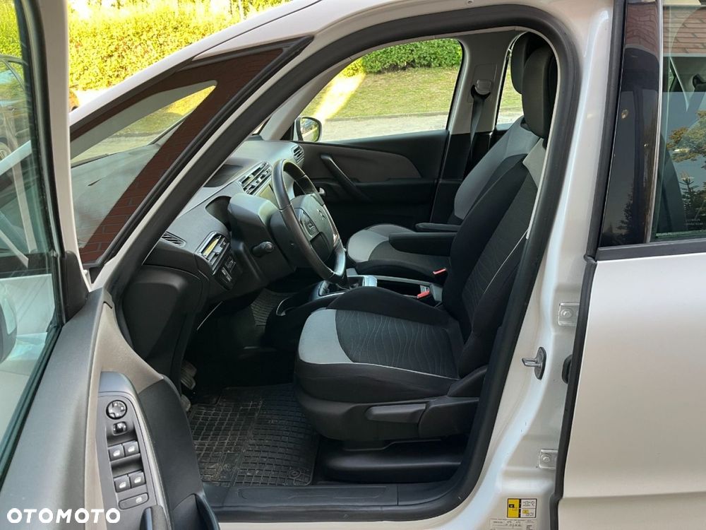 Citroën C4 Picasso 1.6 VTi Attraction - 17