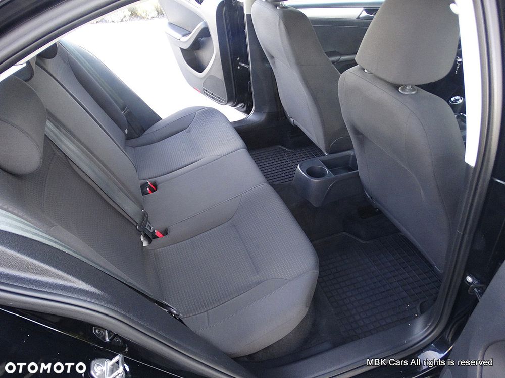 Volkswagen Jetta 2.0 TDI BlueMotion Technologie - 32