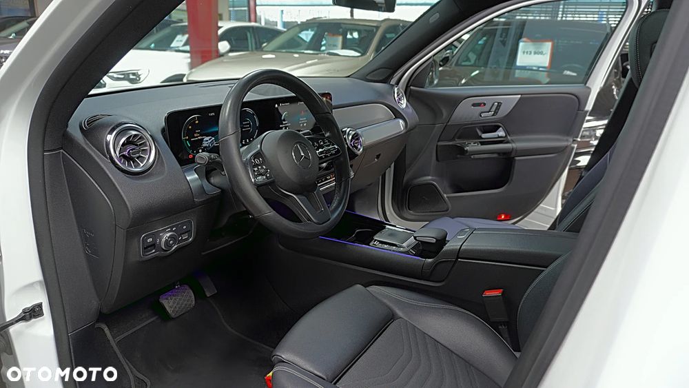 Mercedes-Benz GLB 250 4-Matic 8G-DCT - 13