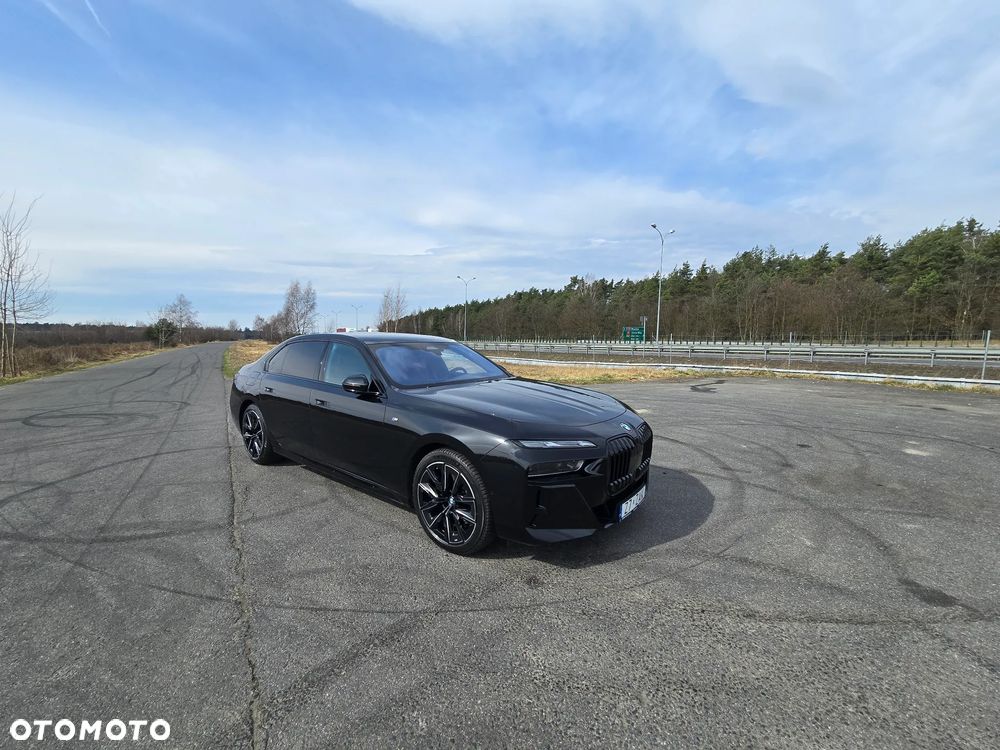 BMW Seria 7 - 1