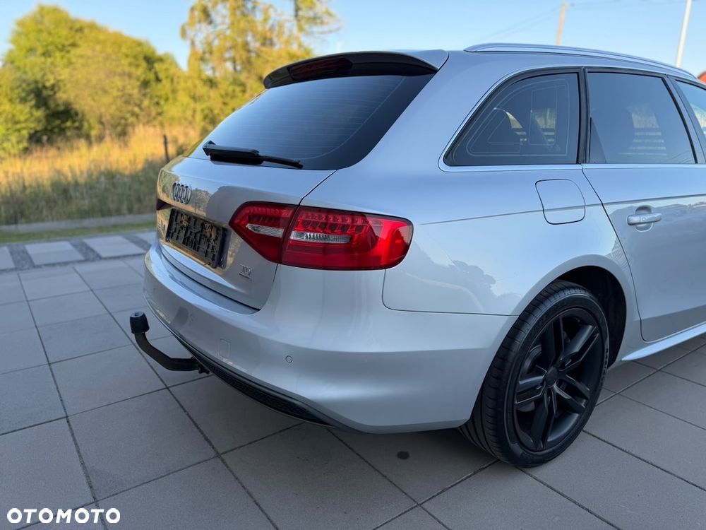 Audi A4 Avant 2.0 TDI DPF quattro S line Sportpaket - 10