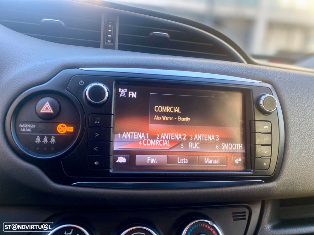 Toyota Yaris 1.4 D-4D Comfort - 16