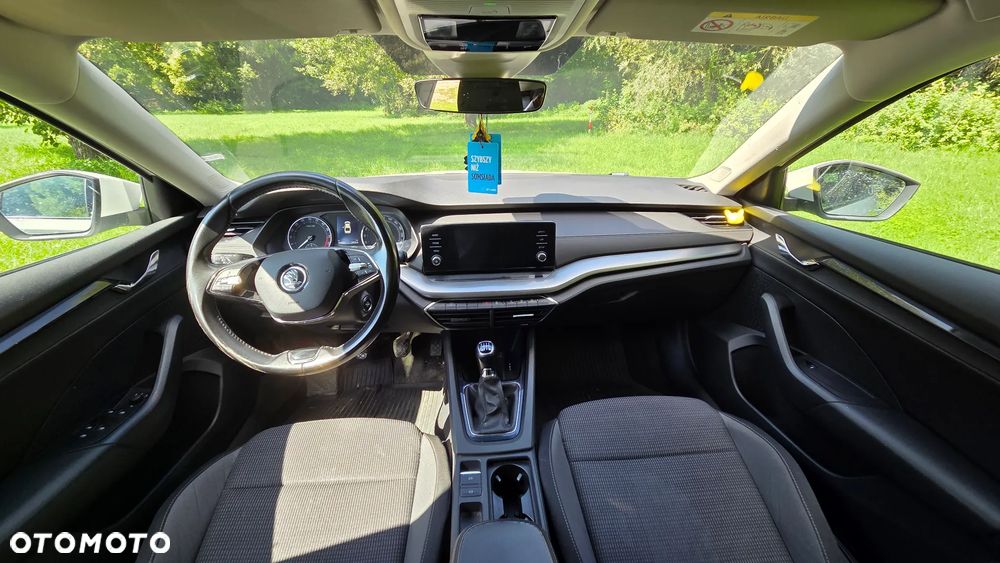 Skoda Octavia 2.0 TDI Ambition - 11