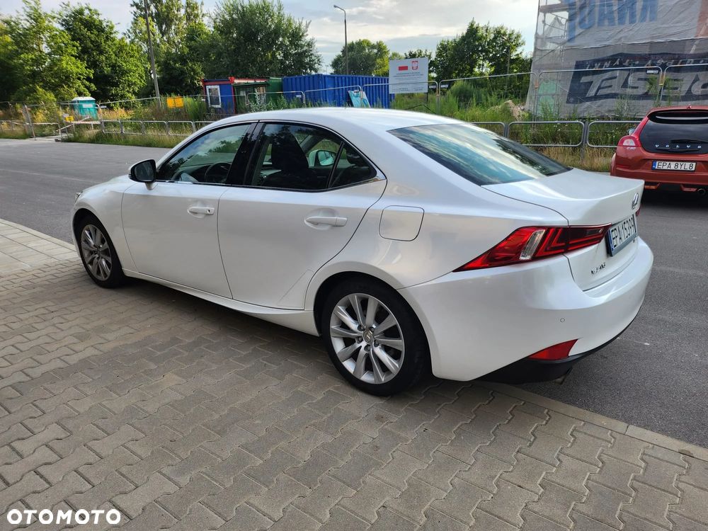 Lexus IS 200t Comfort - 6