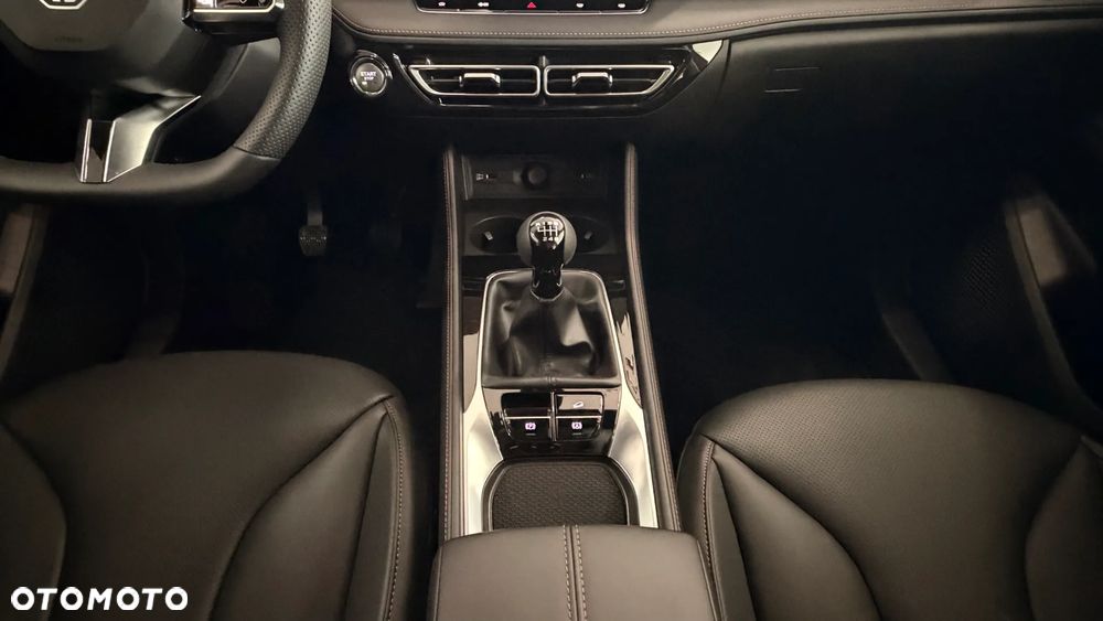 MG HS 1.5 T-GDI Exclusive - 15
