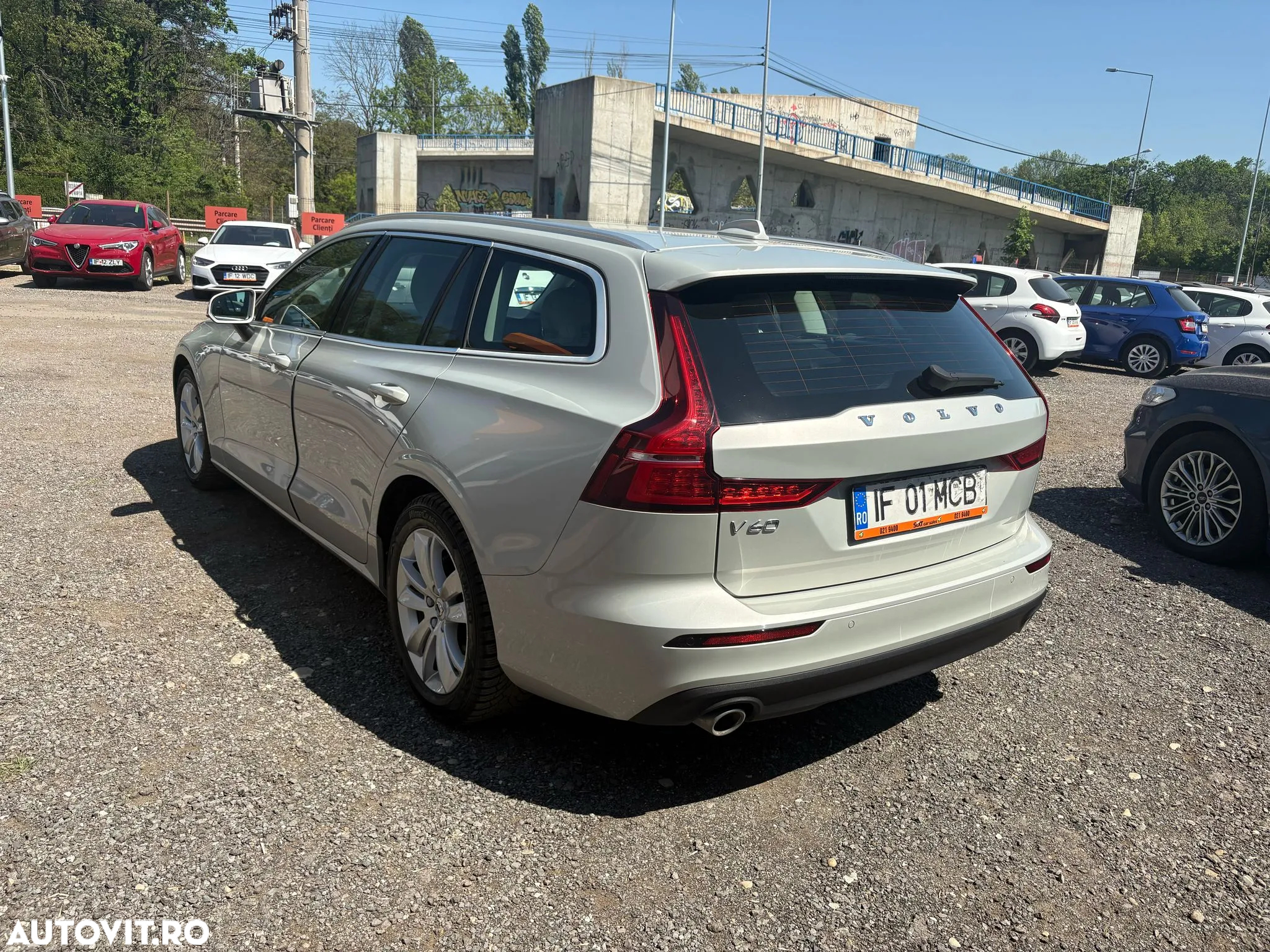 Volvo V60 D4 Momentum - 4