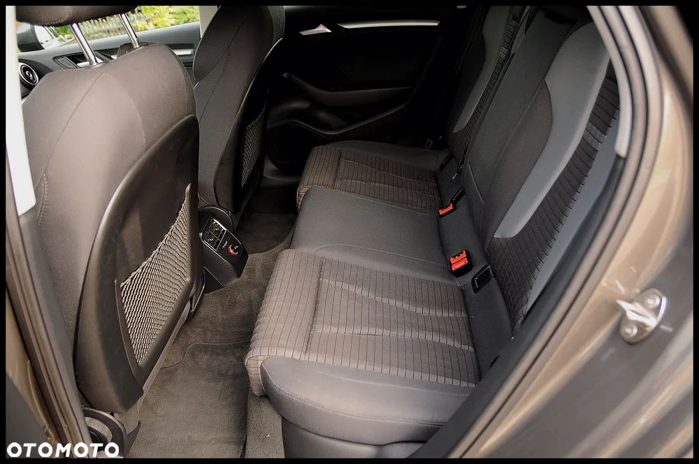 Audi A3 Sportback - 31